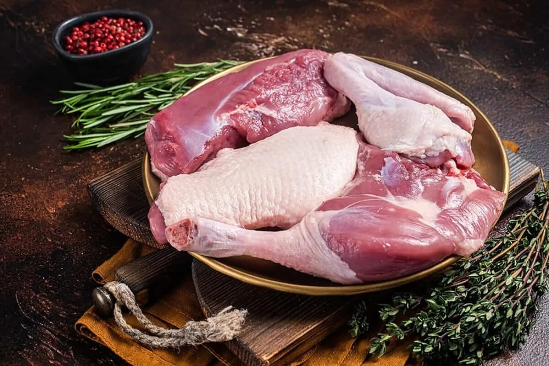 Khử thâm môi kiêng ăn gì?